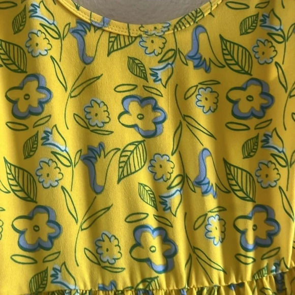 DDS Yellow and Blue Floral - Picture 2 of 4